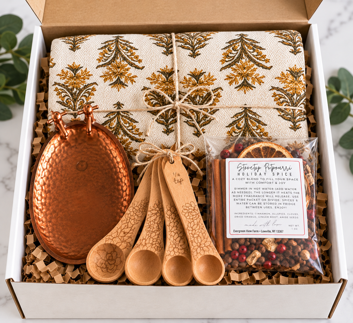 Lang & Lavender | A Little Fall for You - Cozy Gift Box